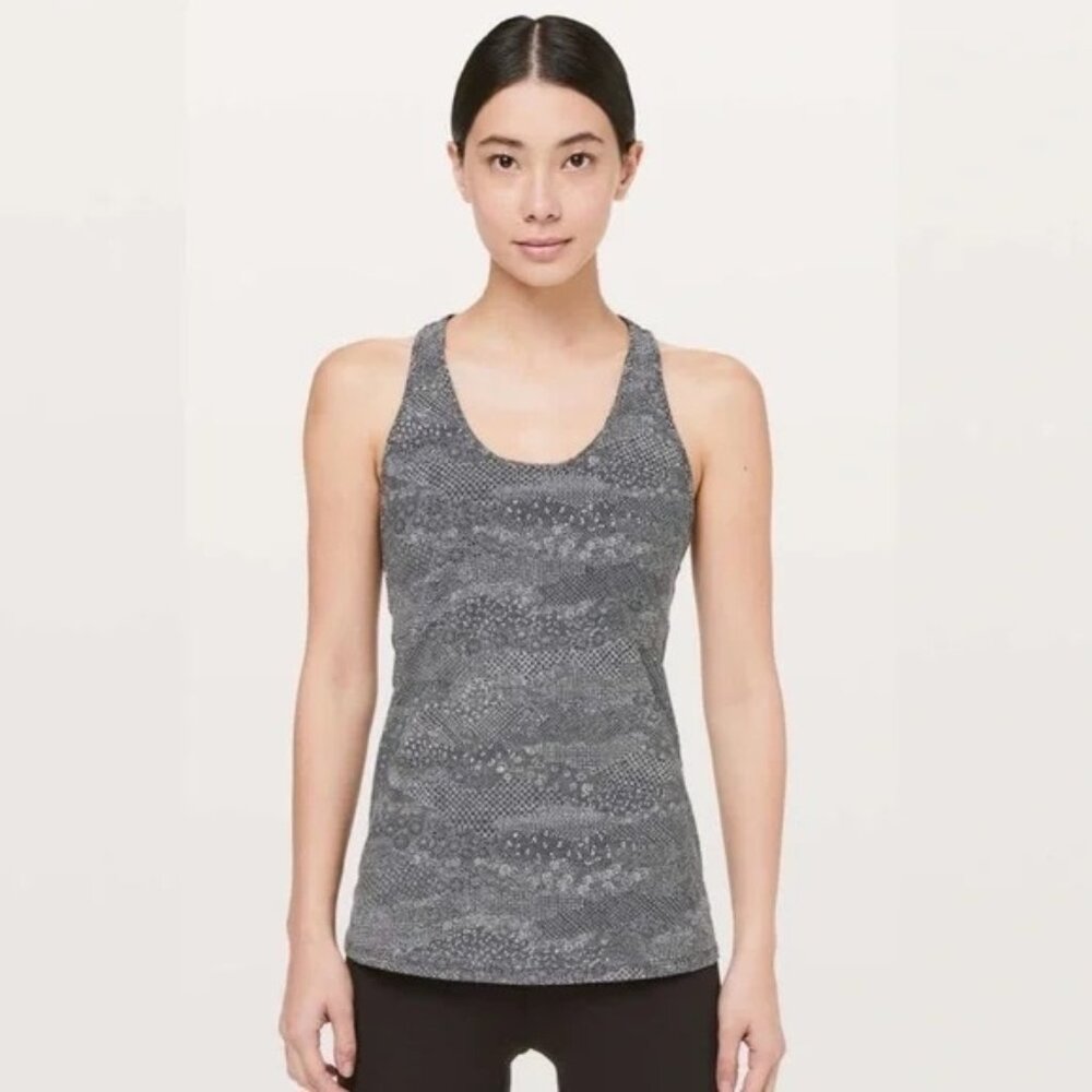 Lululemon Athletica Cool Racerback Tank Top in Meisai Black White Size 2